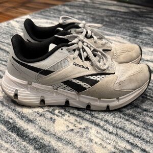 Reebok White and Black Running Sneakers